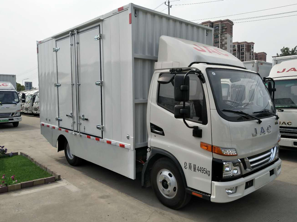 江淮牌HFC5045XXYEV9型純電動廂式運輸車